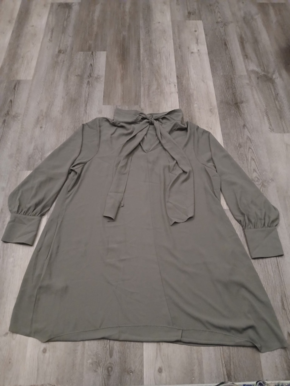 City Chic Olive Green Tie-Neck Blouse